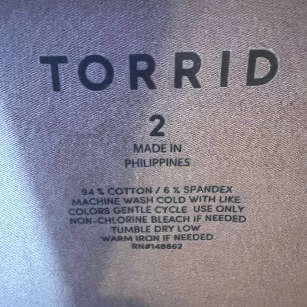 torrid taupe foxy